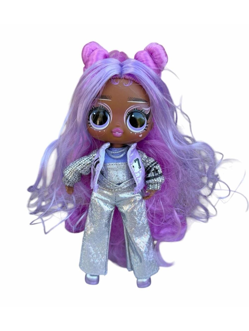 L.O.L. Surprise Tweens Winter Snow Violet Snow Doll Purple Hair MGA Fashion Doll